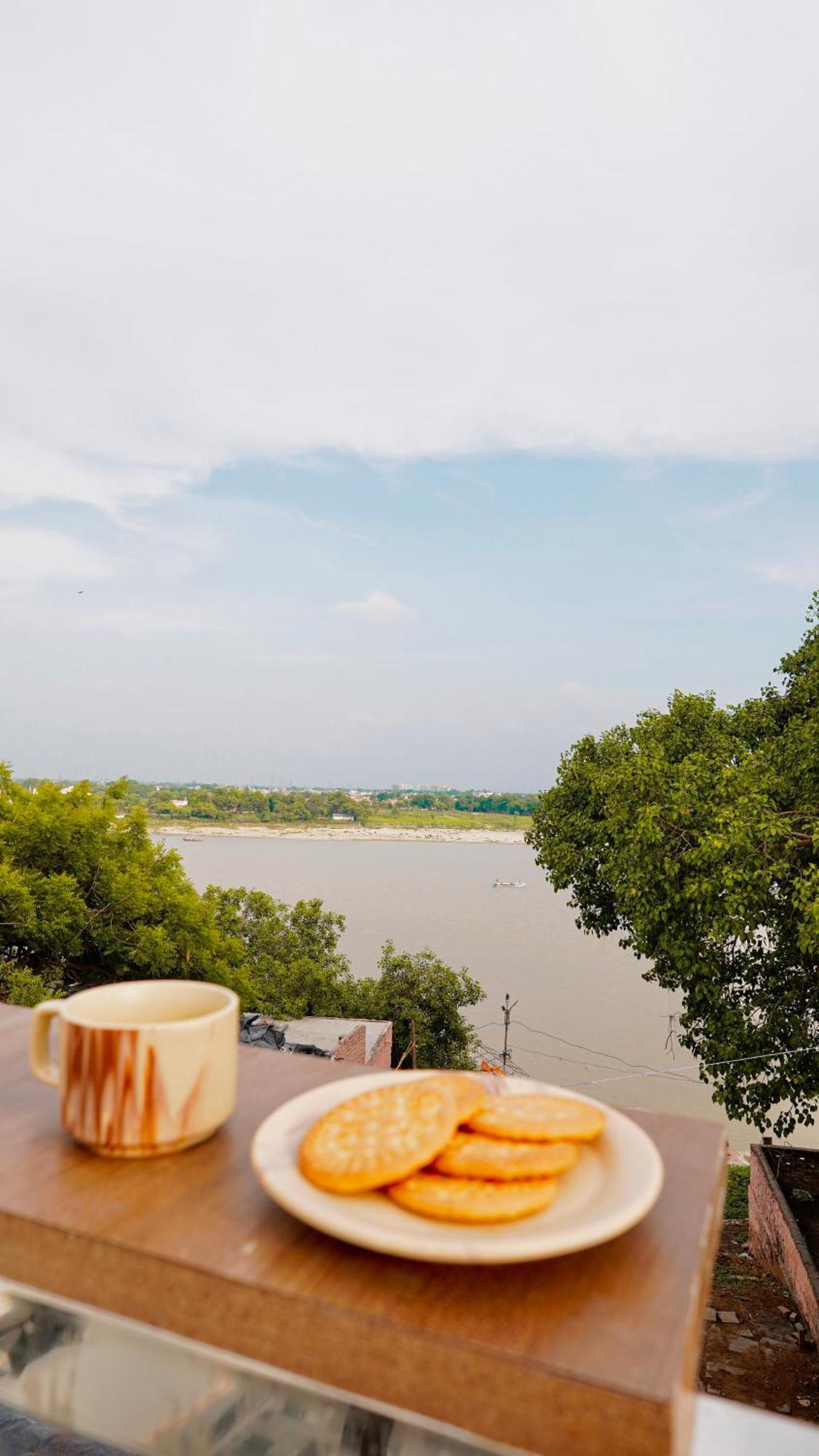 River Town Guest house