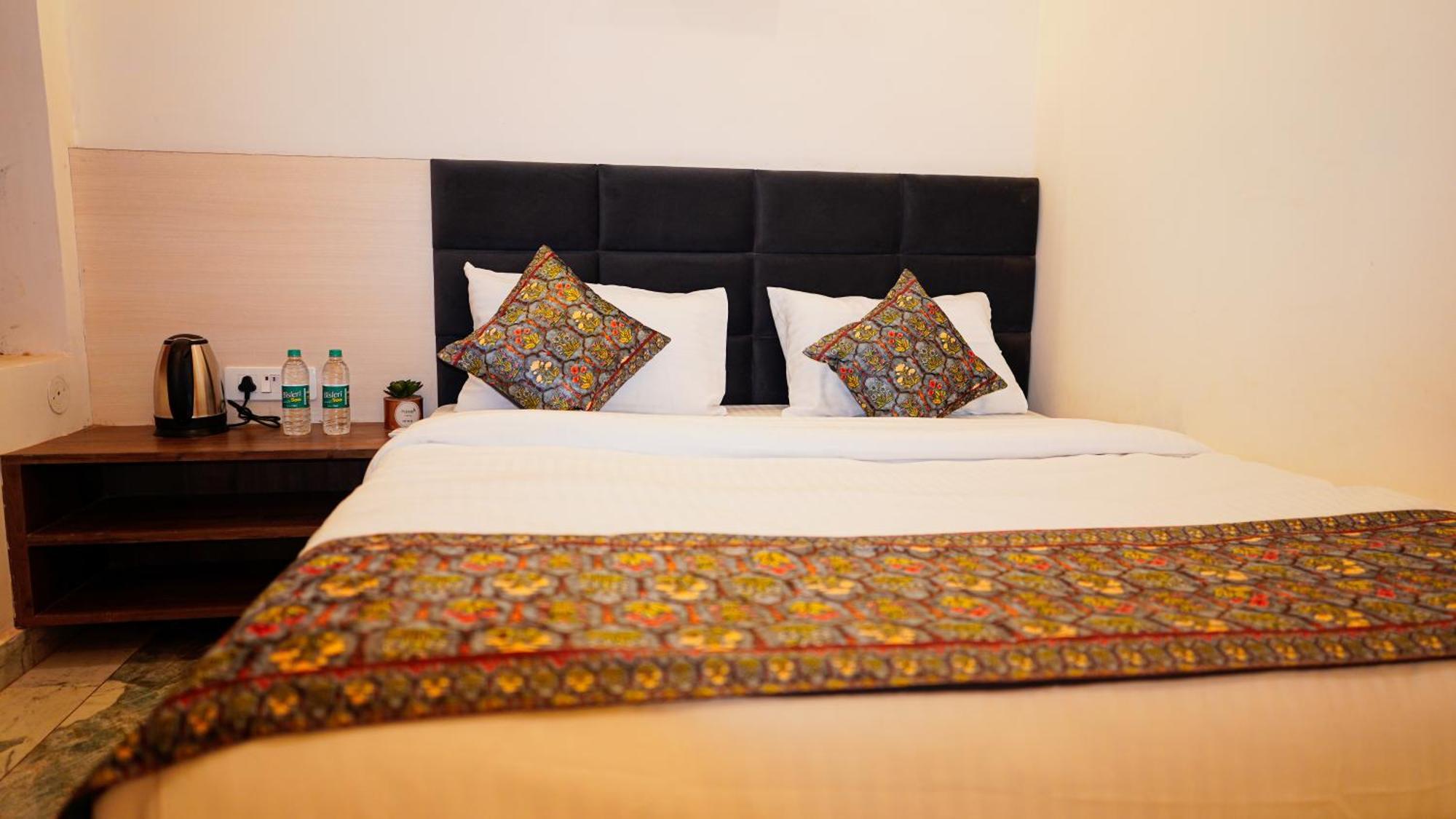River Town Guest house Varanasi